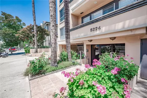 5224 Zelzah Ave #107, Encino, CA 91316