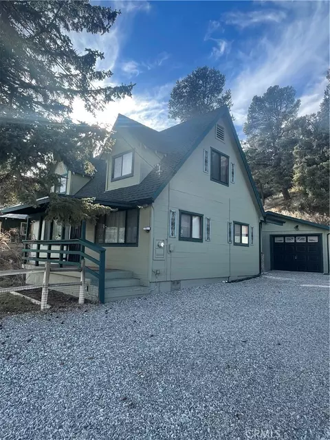 409 Ivins Rd, Frazier Park, CA 93225