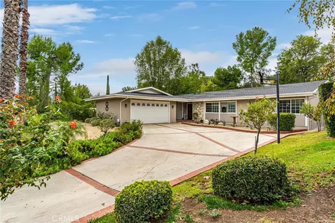 24142 Califa St, Woodland Hills, CA 91367