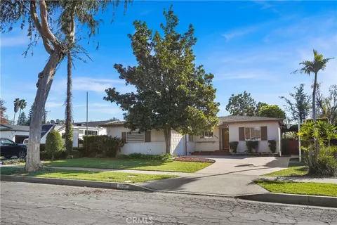 1518 Grove Pl, Fullerton, CA 92831