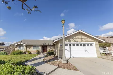455 Appletree Ct, Camarillo, CA 93012