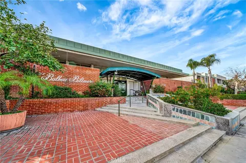 5301 Balboa Blvd #J6, Encino, CA 91316