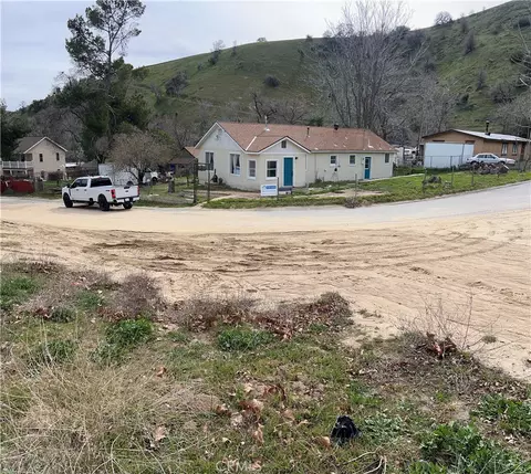 400 North Dr, Lebec, CA 93243 | 25 Photos - Movoto