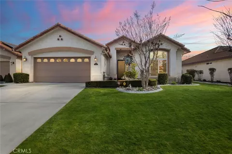 2004 Snowdrop Dr, Bakersfield, CA 93311