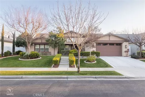 12507 Lincolnshire Dr, Bakersfield, CA 93311