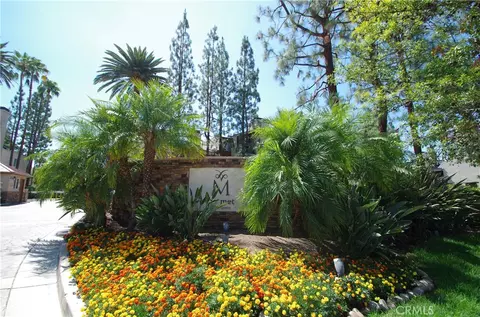 5565 Canoga Ave #303, Woodland Hills, CA 91367