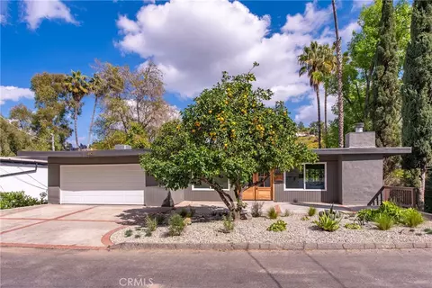 4828 Regalo Rd, Woodland Hills, CA 91364