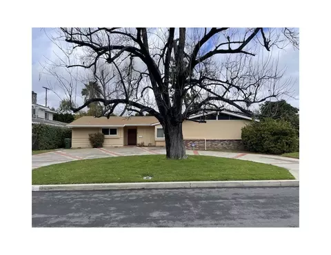 16149 Otsego St, Encino, CA 91436