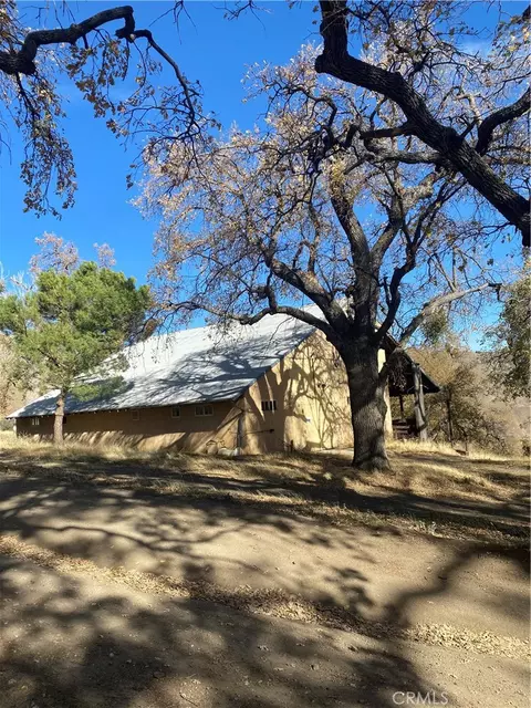 6821 Digier Rd, Lebec, CA 93225