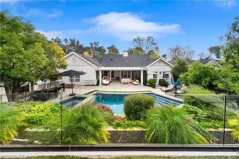 5153 Dumont Pl, Woodland Hills, CA 91364