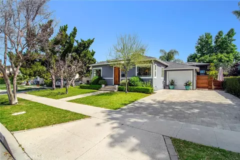 5944 Balcom Ave, Encino, CA 91316