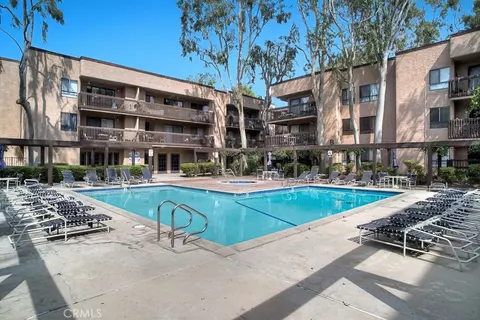 22100 Burbank Blvd #223C, Woodland Hills, CA 91367