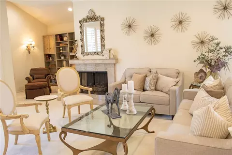 21821 Burbank Blvd #146, Woodland Hills, CA 91367