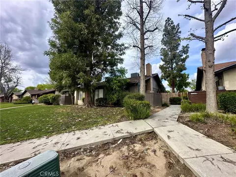 7608 N Laurelglen Blvd, Bakersfield, CA 93309