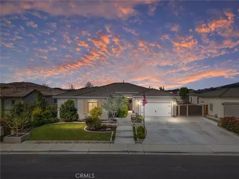 613 Graham Peak Dr, Bakersfield, CA 93314
