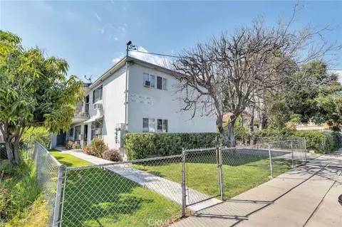 5653 Bakman Ave, North Hollywood, CA 91601