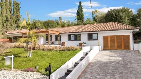 16381 Mandalay Dr, Encino, CA 91346