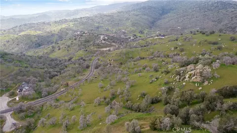 0 Drake Ct, Tehachapi, CA 93561 photo 4