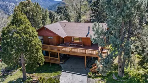 2504 Arbor Dr, Frazier Park, CA 93225