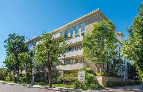 4949 Genesta Ave #407, Encino, CA 91316