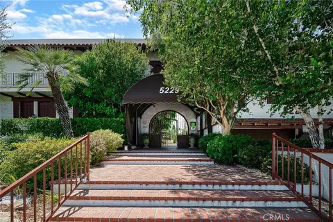 5229 Balboa Blvd #21, Encino, CA 91316