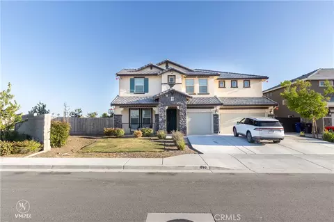 8901 Del Palma Dr, Bakersfield, CA 93314