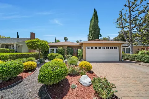 20924 Avenue San Luis, Woodland Hills, CA 91364