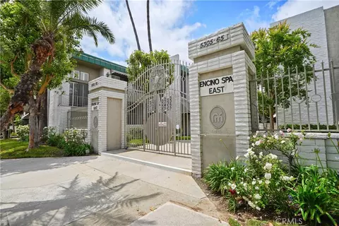5305 White Oak Ave #D, Encino, CA 91316
