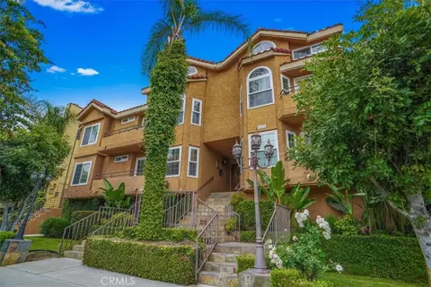 5102 Tujunga Ave #15, North Hollywood, CA 91601