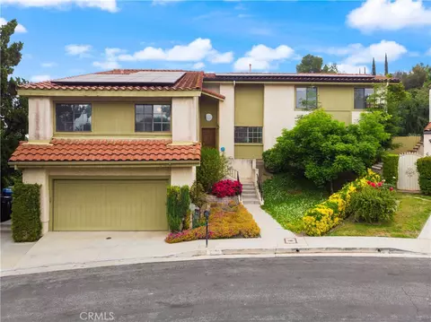 5276 Calderon Rd, Woodland Hills, CA 91364