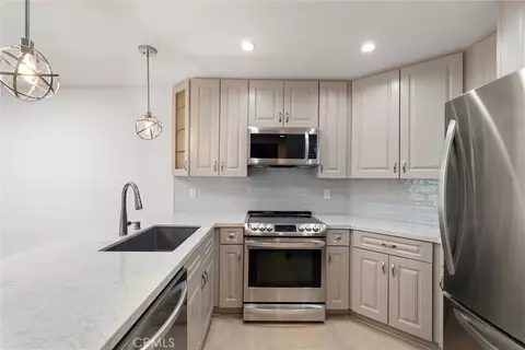 5190 E Colorado St #308, Long Beach, CA 90814