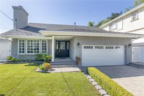 20961 Bandera St, Woodland Hills, CA 91364