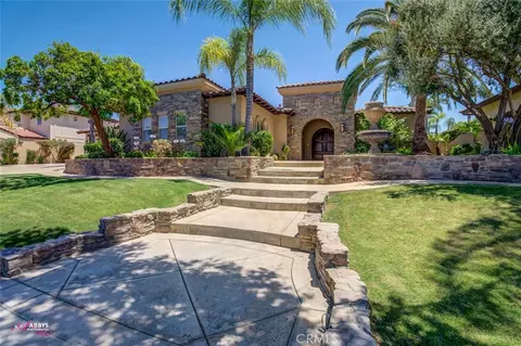 2408 Tiverton Dr, Bakersfield, CA 93311