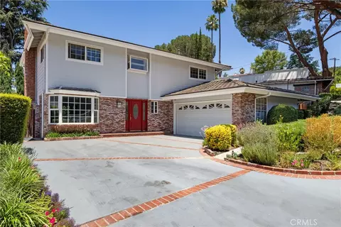 22671 Cavalier St, Woodland Hills, CA 91364