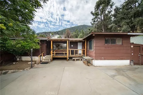 209 End, Frazier Park, CA 93225