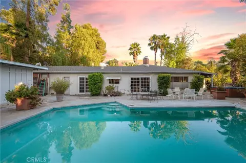 4371 Pampas Rd, Woodland Hills, CA 91364
