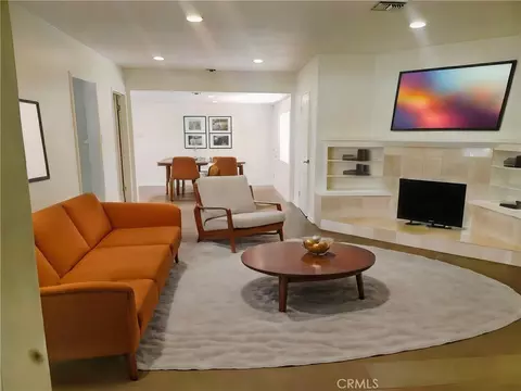 22702 Burbank Blvd, Woodland Hills, CA 91367