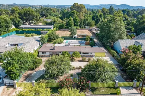 22932 Califa St, Woodland Hills, CA 91367