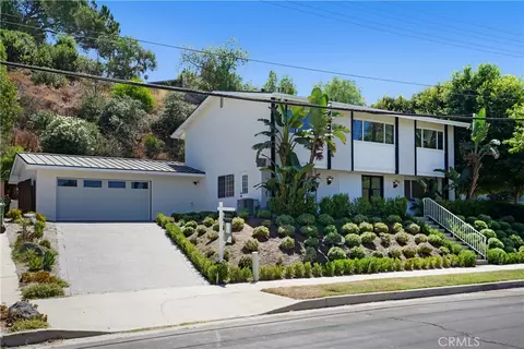 6022 Manton Ave, Woodland Hills, CA 91367