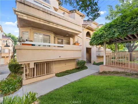 19810 Sandpiper Pl #22, Newhall, CA 91321