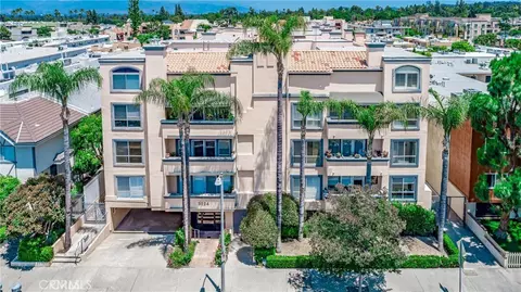 5224 Zelzah Ave #104, Encino, CA 91316