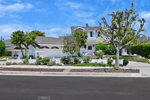 23833 Crosson Dr, Woodland Hills, CA 91367