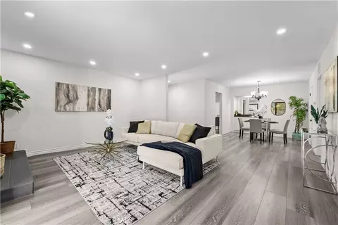 16022 Moorpark St #103, Encino, CA 91436