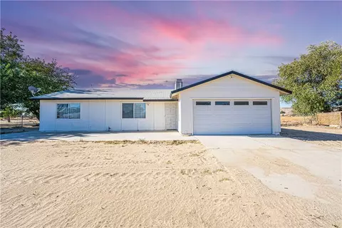 17130 Valeport Ave, Lancaster, CA 93535