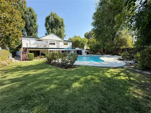 4917 Kelvin Ave, Woodland Hills, CA 91364