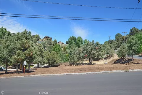 2029 St Bernard Dr, Pine Mountain Club, CA 93222