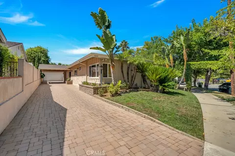 4401 Canoga Dr, Woodland Hills, CA 91364