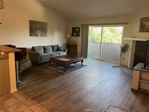 5500 Lindley Ave #207, Encino, CA 91316
