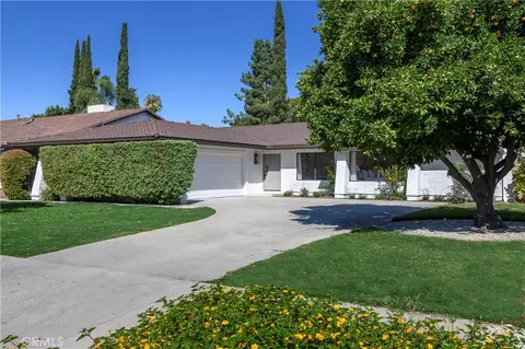 22855 Styles St, Woodland Hills, CA 91367