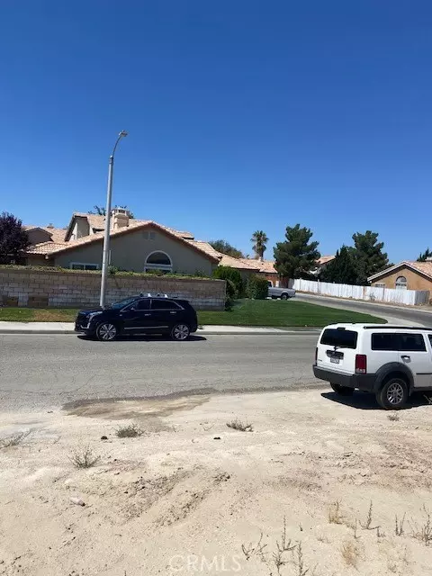 4 Georgia Ct, Lancaster, CA 93536 photo 6
